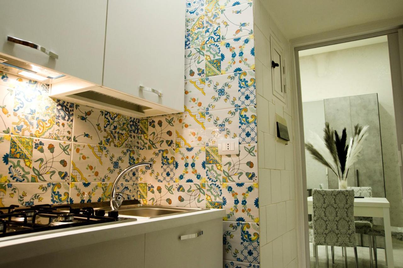 Mincasa Nel Cuore Di Napoli Bagian luar foto