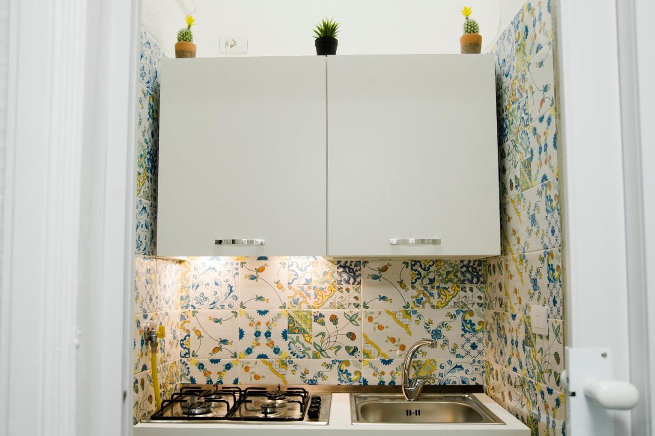 Mincasa Nel Cuore Di Napoli Bagian luar foto
